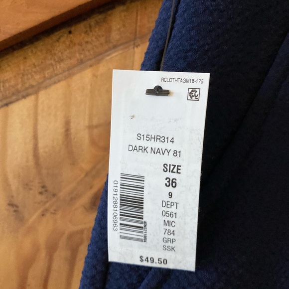 Men's Roundtree & Yorke Seersucker navy blue flat front chino shorts size 36 NWT - Picture 4 of 9